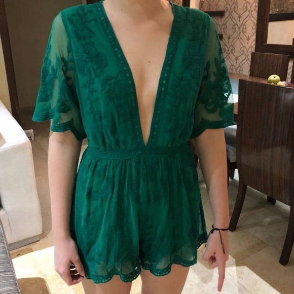 Honey Punch Pants - green lace romper